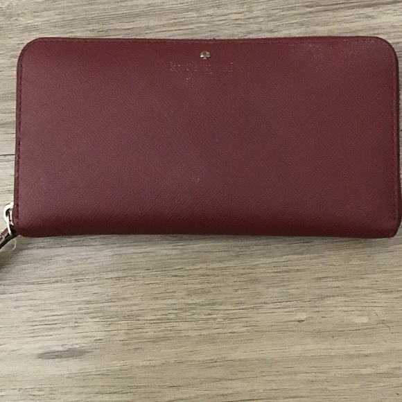 Kate Spade Brynn Large Continental Wallet Deep Berry - Picture 1 of 3